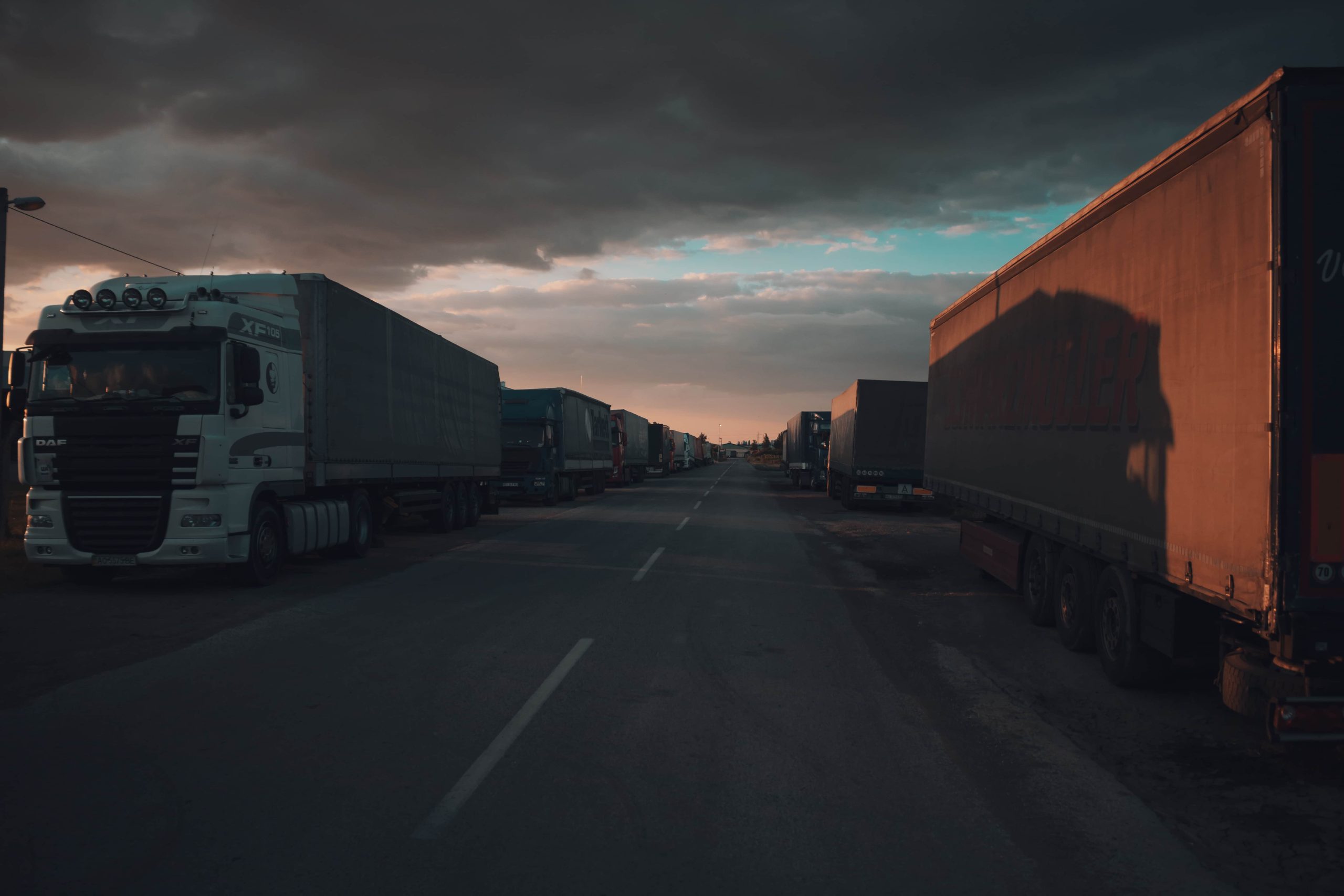 Sewa Truk untuk UMKM yang Belum Memiliki Armada Sendiri